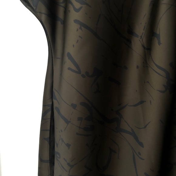 Roucha Patterned Shift Dress - Picture 4 of 7